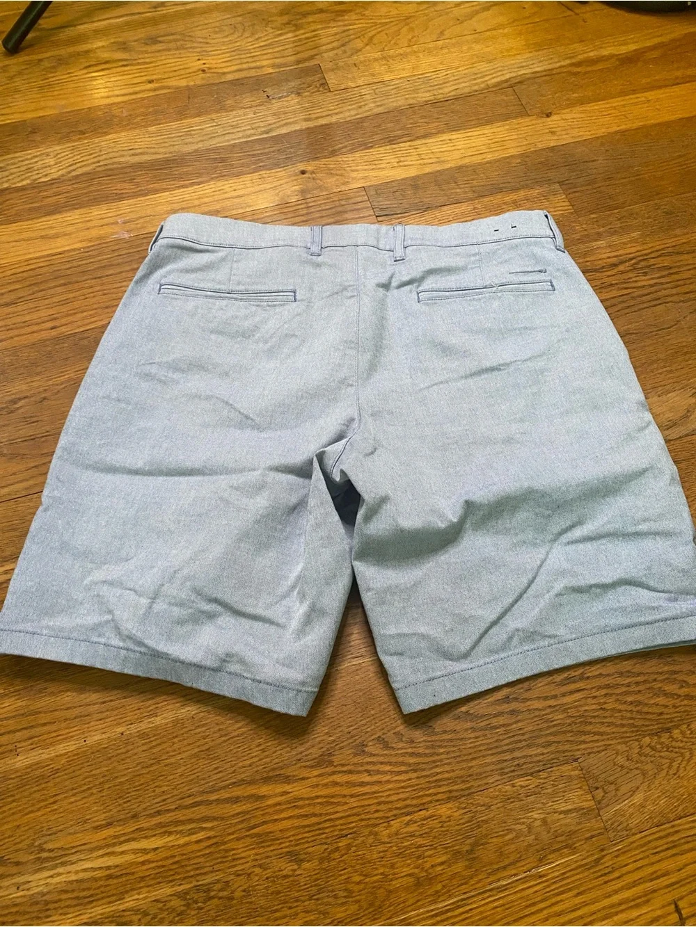 J.Crew Oxford Tech Shorts 9” Light Blue Stretch Performance Chino W32